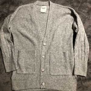 Abercrombie and Fitch button cardigan in size XS